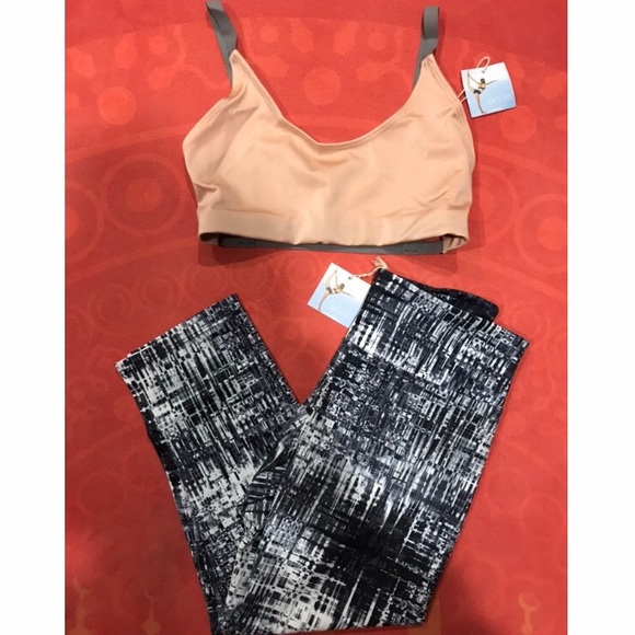 Onzie Pants - NWT Onzie Hot Yoga / Universal Gym Athletic Set